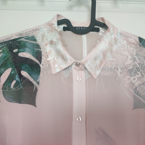 Guess Blouse - Picture 8 of 11